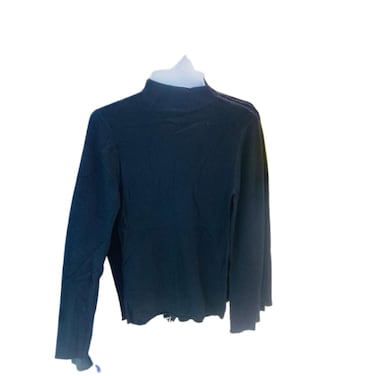 Ladies Sweater Medium to XL