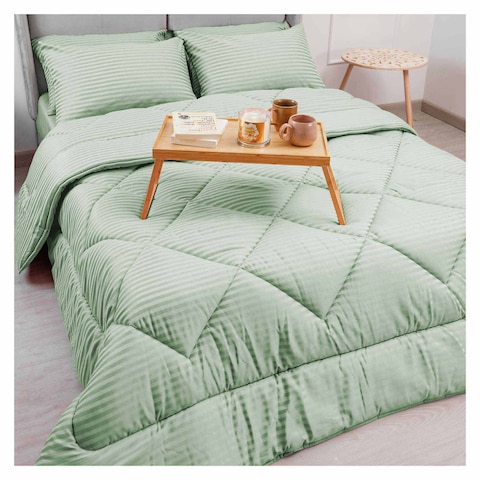 La Collection Striped Comforter - 180*240cm - Mint