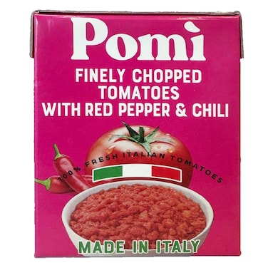 Pomi Finely Chopped Tomatoes With Pepper And Chili 390GR