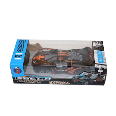 سيارة  تعمل بالتحكم عن بعد