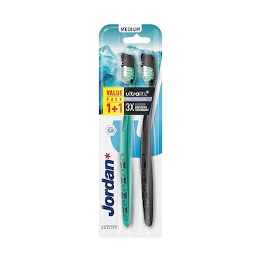 فرشاة أسنان جوردان ألترا لايت متوسطة الحجم لتبييض الشعر، قطعتان
