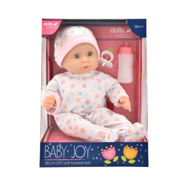 دمية بيبي جوي ديلوكس ببدلة من قماش من عالم الدمى