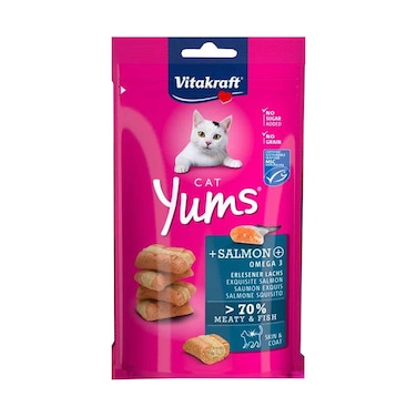 Vitakraft Cat Yums, Meaty Bites With Omega 3 + Salmon 40g