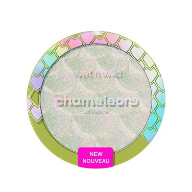 قلم تحديد العيون ويت آند وايلد كاميليون كروم، تو سيريوس 4.3 غرام