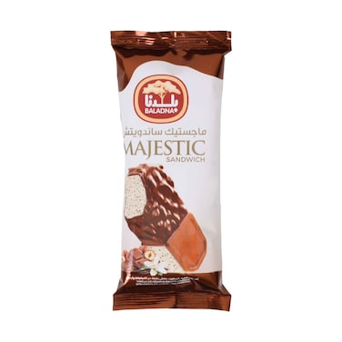 Baladna Majestic Vanilla Ice Cream Sandwich with Chocolate Coating &amp; Hazelnuts 160ml