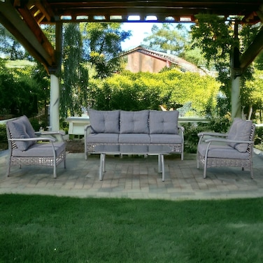 5 seater outdoor seating with a table