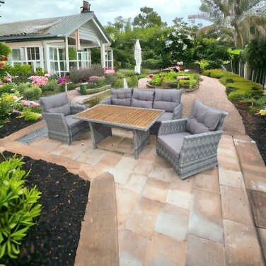 5 seater outdoor seating with a table