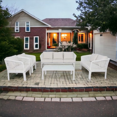 White-beige aluminum outdoor seating area, 7 seats