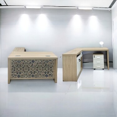 Beige wooden desk, 160 x 80 x 75 cm