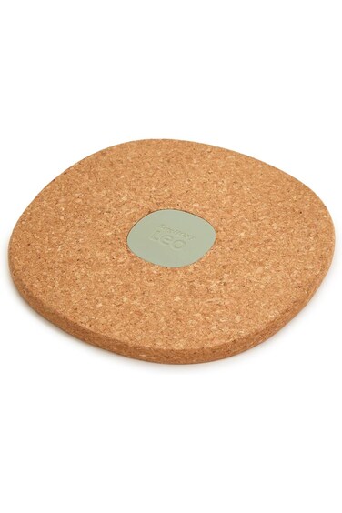 BERGHOFF LEO MAGNETIC CORK TRIVET BALANCE