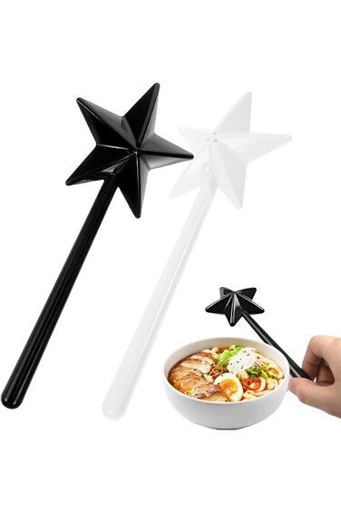 يلاجوي، قطعتان من عصا الملح والفلفل السحرية، موزع توابل على شكل نجمة، ملح وفلفل