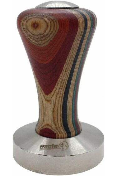 مضرب قهوة احترافي بقاعدة من الفولاذ المقاوم للصدأ ومقبض خشبي متعدد الطبقات (58 مم)