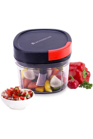 مفرمة وندر شيف جلوري سترينغ مع 3 شفرات حادة من الفولاذ المقاوم للصدأ 600 مل، سيليكون مضاد للانزلاق، كوم