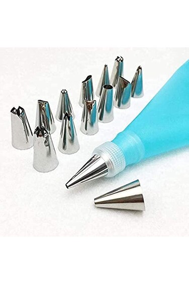 One Land Over Deal Cake Decorating Tools Set of 16 Pieces, Handcraft, Iced Cake Decorating Cream Pa