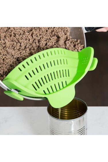 مصفاة سيليكون للمطبخ من أزوني - مصفاة قابلة للتعديل بمشبك تناسب معظم الأواني والأوعية - للاستخدام باليدين