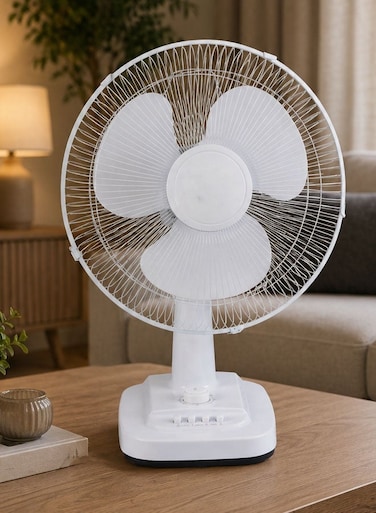 Table fan with three speeds and timer, white