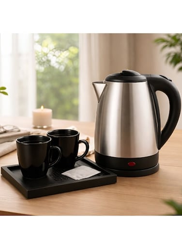 1.5L 1500W Electric Kettle with a luxurious serving base and two ceramic cups; Stainless steel kettle with a heat-resistant handle and serving base, equipped with practical storage compartments, ideal for hotels.