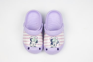 MINNIE MOUSE Kids Clogs &ndash; Lightweight &amp; Comfortable Slip-On Sandals  &ndash; Purple (Girls)
