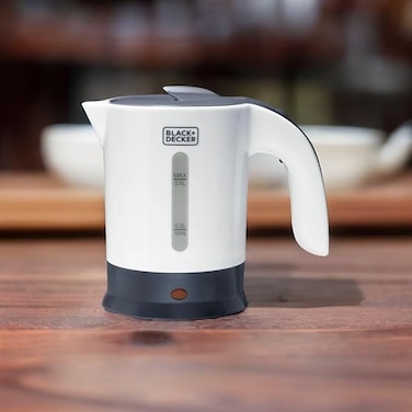 Black+Decker Travel Kettle - 0.5 Litre - White - TR250JA-B5