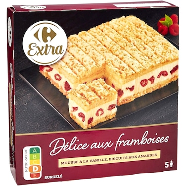 Carrefour raspberry macaron cake 390 g