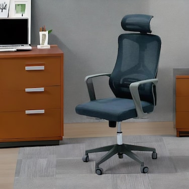 Swivel office chair