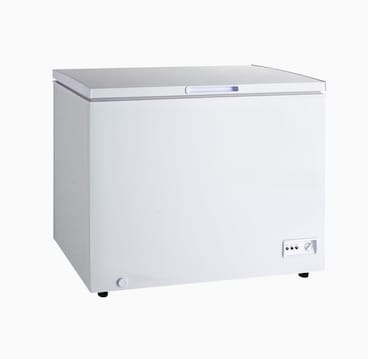 فريزر تشيست من دانسات موديل دان1000CF، فري ستاندنج بباب علوي، لون أبيض، مع عزل موفر للطاقة وسلة تخزين متحركة، سعة 300 لتر (غير شامل التركيب)