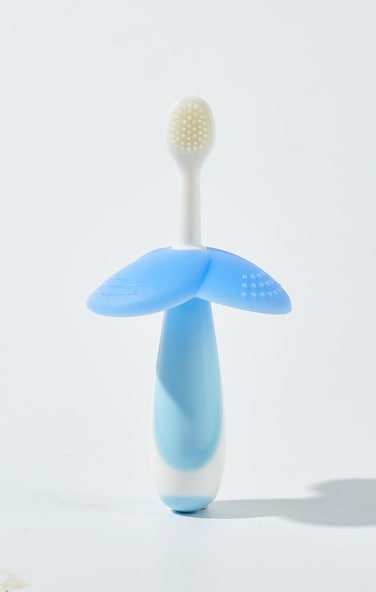 Luqu Tooth Brush Flower Shape Silicone-Blue