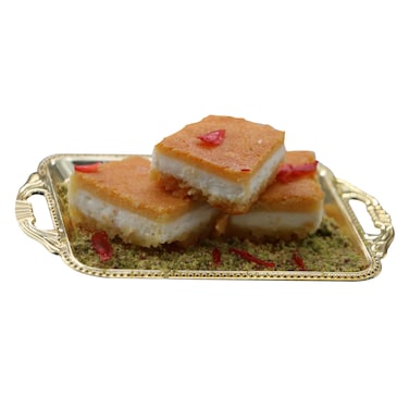 بسبوسة بالقشطة