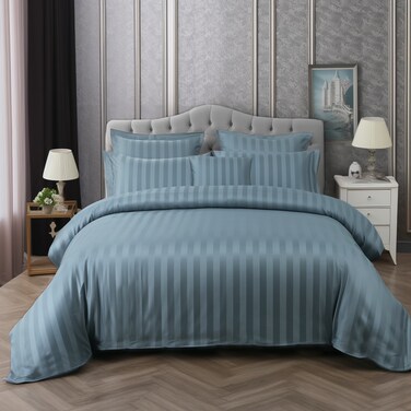 مفرش فندقي مزدوج من مايكروفايبر، يناسب سرير بحجم 200 سم × 200 سم، 9 قطع، مع الحشوة القابلة للنزع، بتصميم خطوط فندقية, أزرق بحيرة