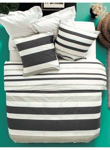 Design 3-Piece Hometex Design 100% Cotton Duvet Cover Set - Printed - Fermanville (240x200cm)