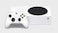 مايكروسوفت Xbox Series S ديجيتال بسعة 1 تيرابايت SSD، لون روبوت أبيض، مع يد تحكم Xbox لاسلكية - نسخه عالمية