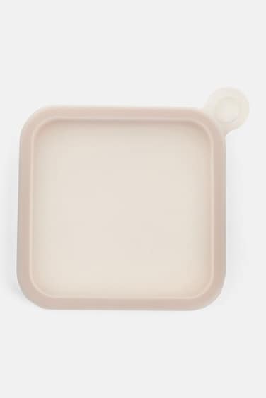 Mucho Silicon Food Carrier Case, White