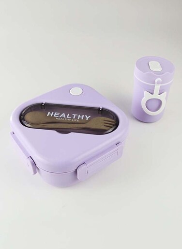 1300L Portable Plastic Bento Lunch Box Set with 330ml Soup Cup, Fork and Integrated Cutlery Slot on Lid Food Container with 3 Compartments&acirc;&euro;&ldquo;Freezer, Dishwasher and Microwave Safe, Leakproof and Airtight Meal Box with Triple Compartments, BPA-Free, Lightweight, Durable and Recyclable Food Box for Adults and Kids &acirc;&euro;&ldquo; Ideal use in Home, Office, Travel, Daycare, Preschool and Back to School Lunchbox &acirc;&euro;&ldquo; 17x17x6 cm
