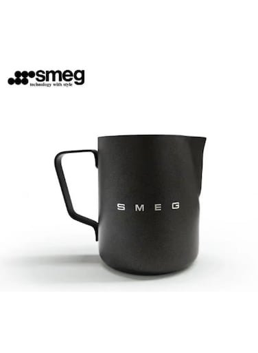 Italian-Style Latte Art Coffee Pitcher &acirc;&euro;&ldquo; Professional Milk Frothing Jug with Minimalist Design