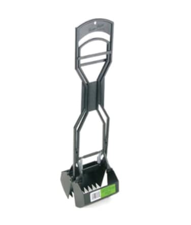 Four Paws Wee-Wee Allens Spring Action Scooper for Grass 5.13 x 5.5 x 24.75