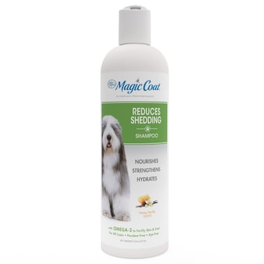 Four Paws Magic Coat Superior Performance Reduces Shedding Shampoo 16 oz.