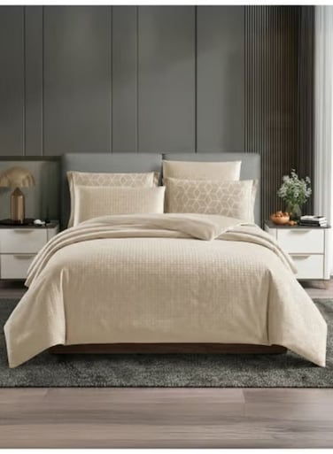Geometric Duvet Set, Queen Size Fits 180x200 cm - 4-Pcs Bed Set, Brushed Microfiber Fabric - 1 Duvet Cover, 1 Fitted Sheet, 1 Pillow Shams, 1 Pillowcases (Filler Not Included)