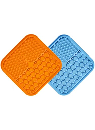DELIFUR Cat Dog Lick Mat - 2 Pcs Anti Slip Lick Pad Pet Eating Mat Dog Slow Feeder Licking Mat for Dogs and Cats Food (15 * 15cm)