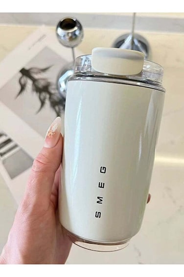 Smeg travel coffee mug, 240ml capacity, insulated with a leak-proof lid, a long-lasting coffee mug (White)