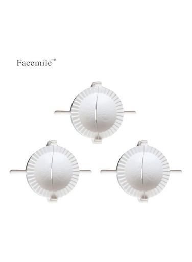Dough Pastry Dumpling Mould White 9 x 5 x 9cm