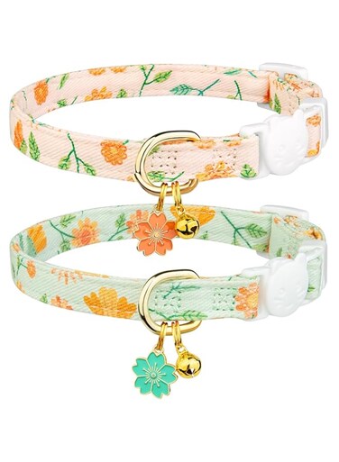 2 Pack Cotton Breakaway Cat Collar,Beige&amp;Green Flowers Pendant Kitten Collar Cute Cat Collar with Bell,Ideal for Girl Cats Boy Cats