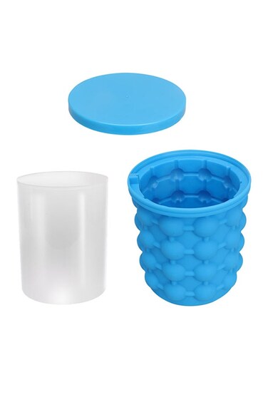 Revolutionary Space Saving Ice Cube Maker Blue