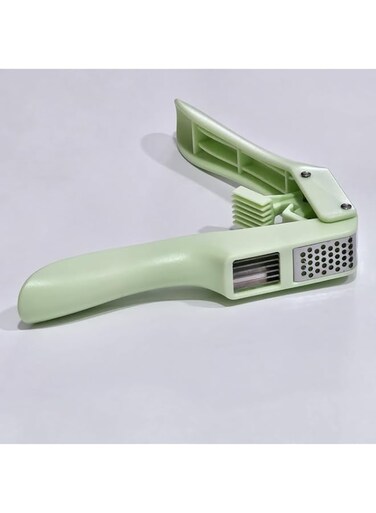 Timber Kitchen 2 in 1 Garlic Press Garlic Mincer Chopper - Food Crushing Garlic Mincer and Slicer Garlic Crusher Tool Professional Kitchen Gadgets Mincer Garlic Slicer Small, Green Handle, Home Use