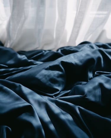 Naked Labs Bamboo Duvet Cover - King - Midnight Dive (Palau Midnight) 240 cm &times; 220 cm 7'10" &times; 7'2