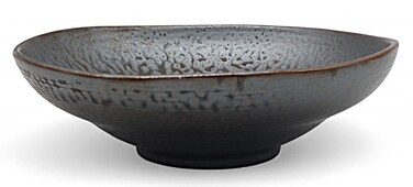 Large Rustic Ceramic Bowl &ndash; 25&times;8 Cm, Timeless Handmade Design
