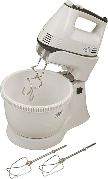 Black &amp; Decker 300w 5 speed multifunction bowl and stand mixer, white - m700