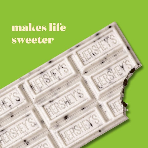 Hershey&#39;s Cookies N Creme Chocolate Bar, 40g Pack of 4