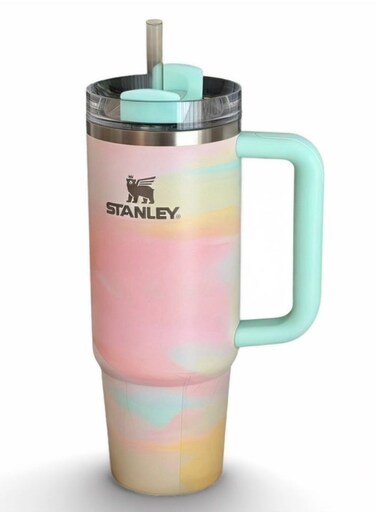 Quencher H2.0 FlowState 40oz Stainless Steel Vacuum Insulated Tumbler with Lid and Straw &acirc;&euro;&ldquo; Durable BPA-Free Water &amp; Coffee Cup, Keeps Drinks Hot or Cold for Hours, Spill-Resistant Design, Perfect for Travel, Outdoor &amp; Daily Use