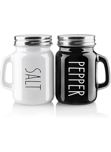 URbazaar Salt and Pepper Shakers Set Portable,Glass Spice Shakers Seasoning Container for Home 2 Pcs Set,Spice Dispenser Refillable Jars Shaker Seasoning Cans Perfect for Seasoning (C)