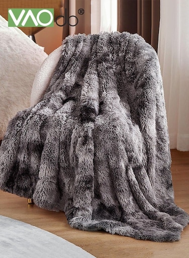 Soft Fuzzy Throw Blanket Double-sided Artificial Velvet Faux Fur Throw Cozy Fluffy Shaggy Blanket for Couch Bed Sofa Couch Camping and Travel Thick Warm Blankets Grey 160*200CM